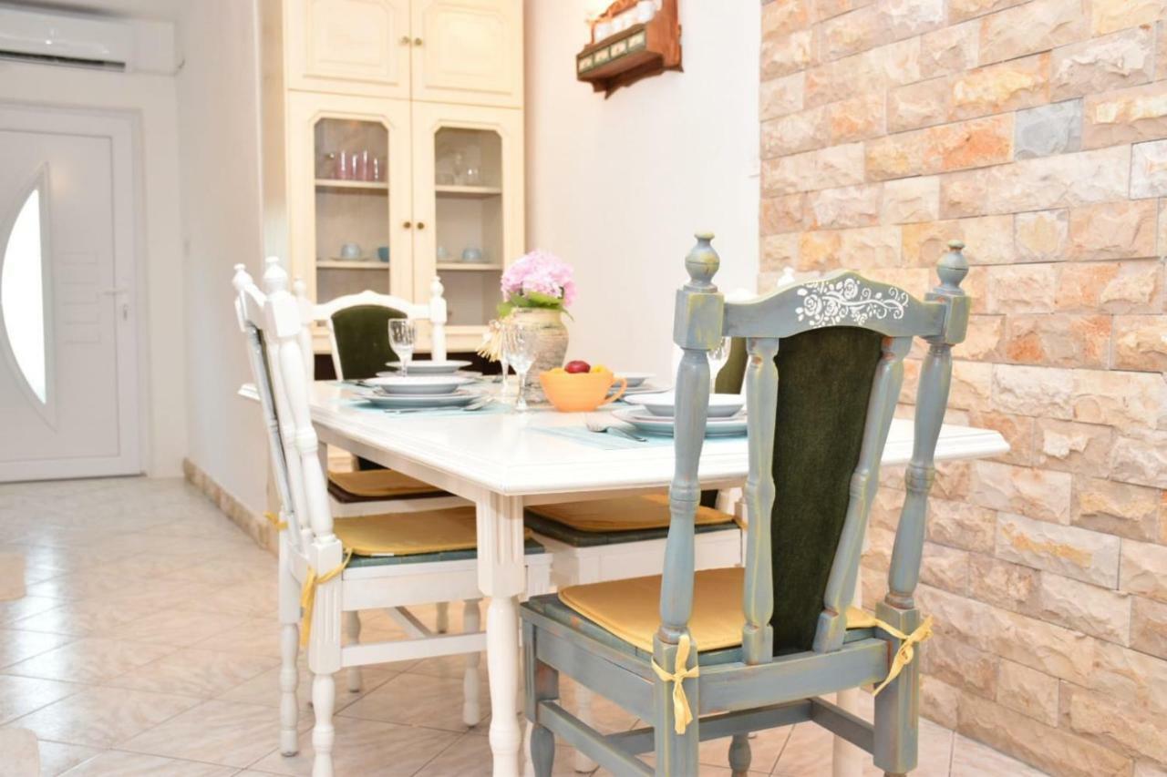 Apartamento Velebit Ražanac Exterior foto