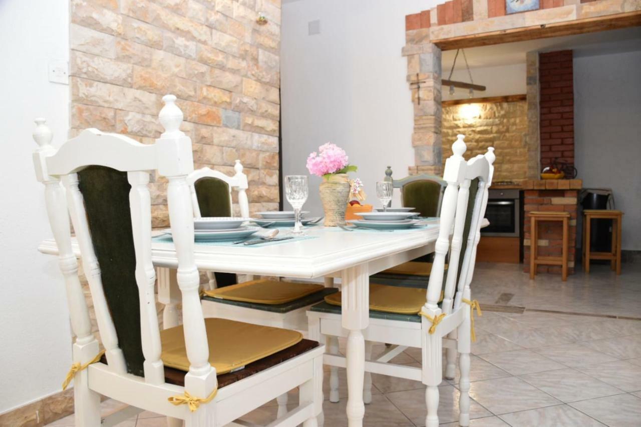 Apartamento Velebit Ražanac Exterior foto